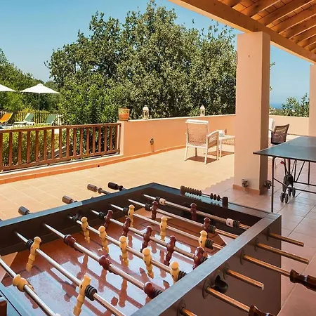 Acorn レティムノ